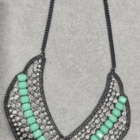 Necklace - Picture 2 of 3